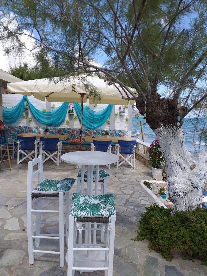 Golden Dolphin Studios & Apartments Alykes  Luaran gambar